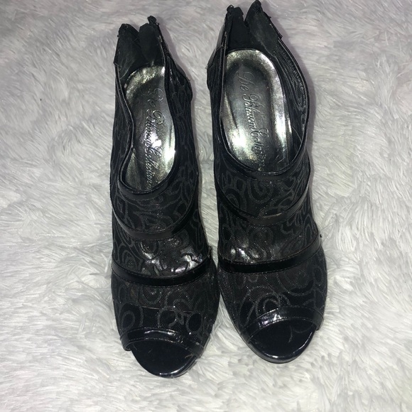 Black mesh heals - Picture 3 of 3